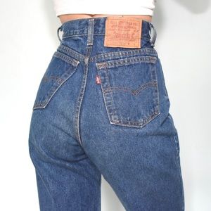 Vintage 90s Y2K Deadstock Levi’s High Waisted Jeans